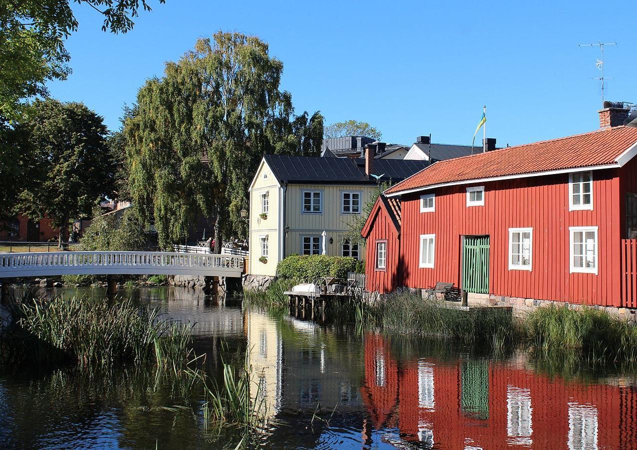 Atellet Hotell Norrtälje Extérieur photo